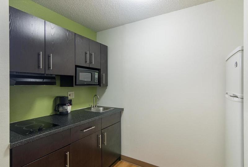 Studio Inn Extended Stay Oklahoma City Airport By Oyo Exterior foto